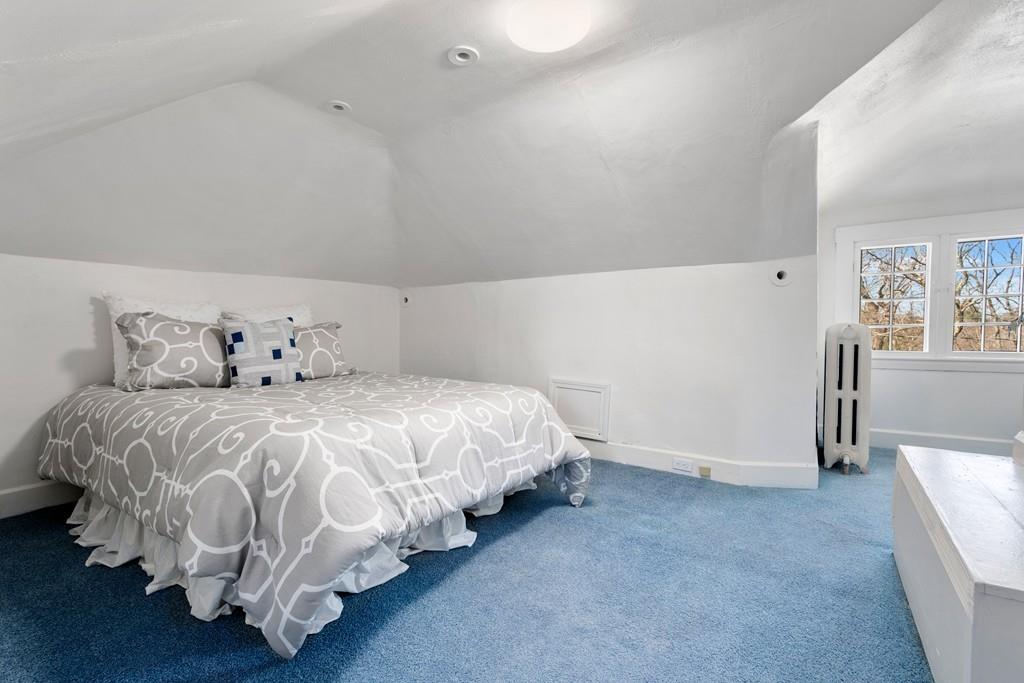 40 Royce Road Newton, MA 02459 - Photo 27 of 34