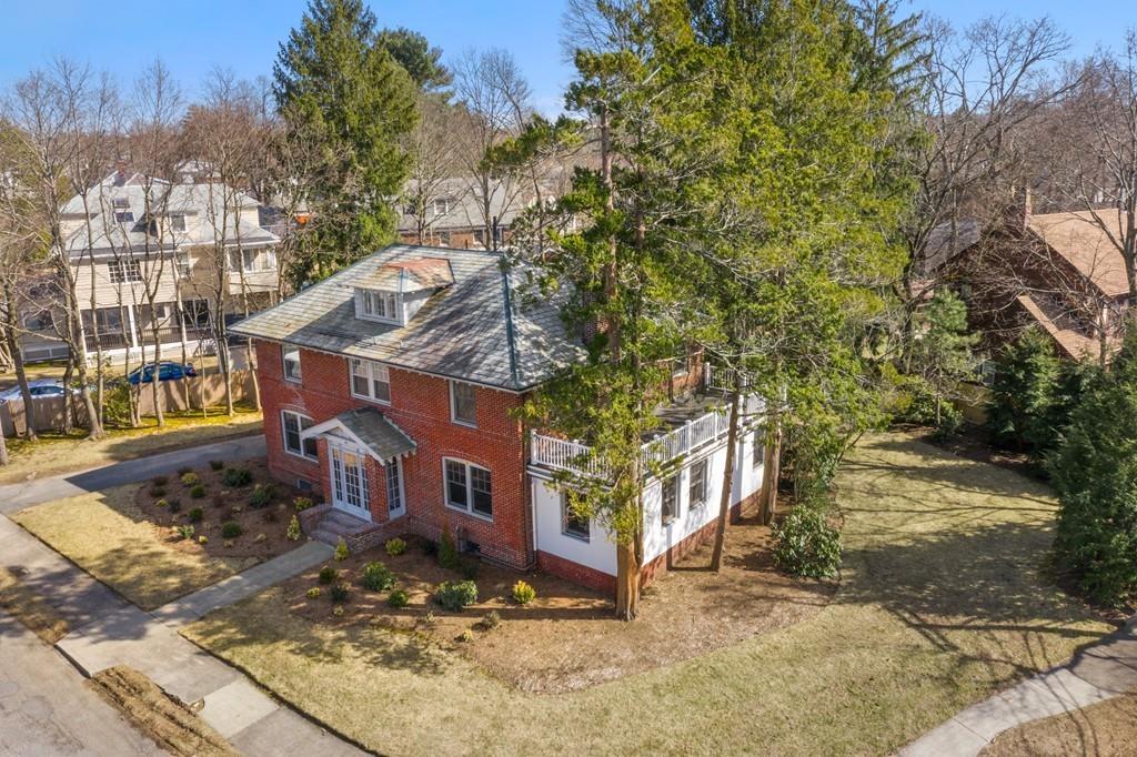 40 Royce Road Newton, MA 02459 - Photo 32 of 34