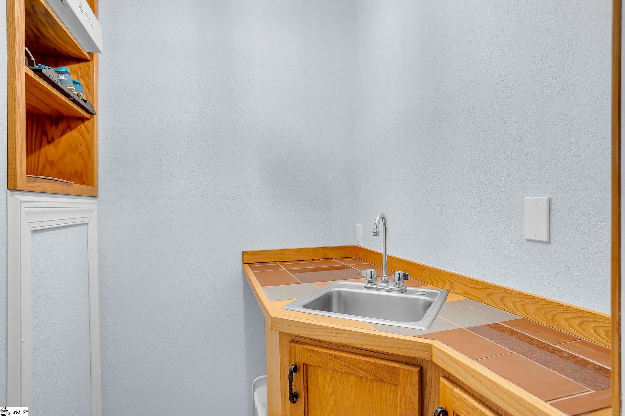 323 Chick Springs Road Greenville, SC 29609 - Photo 30 of 49