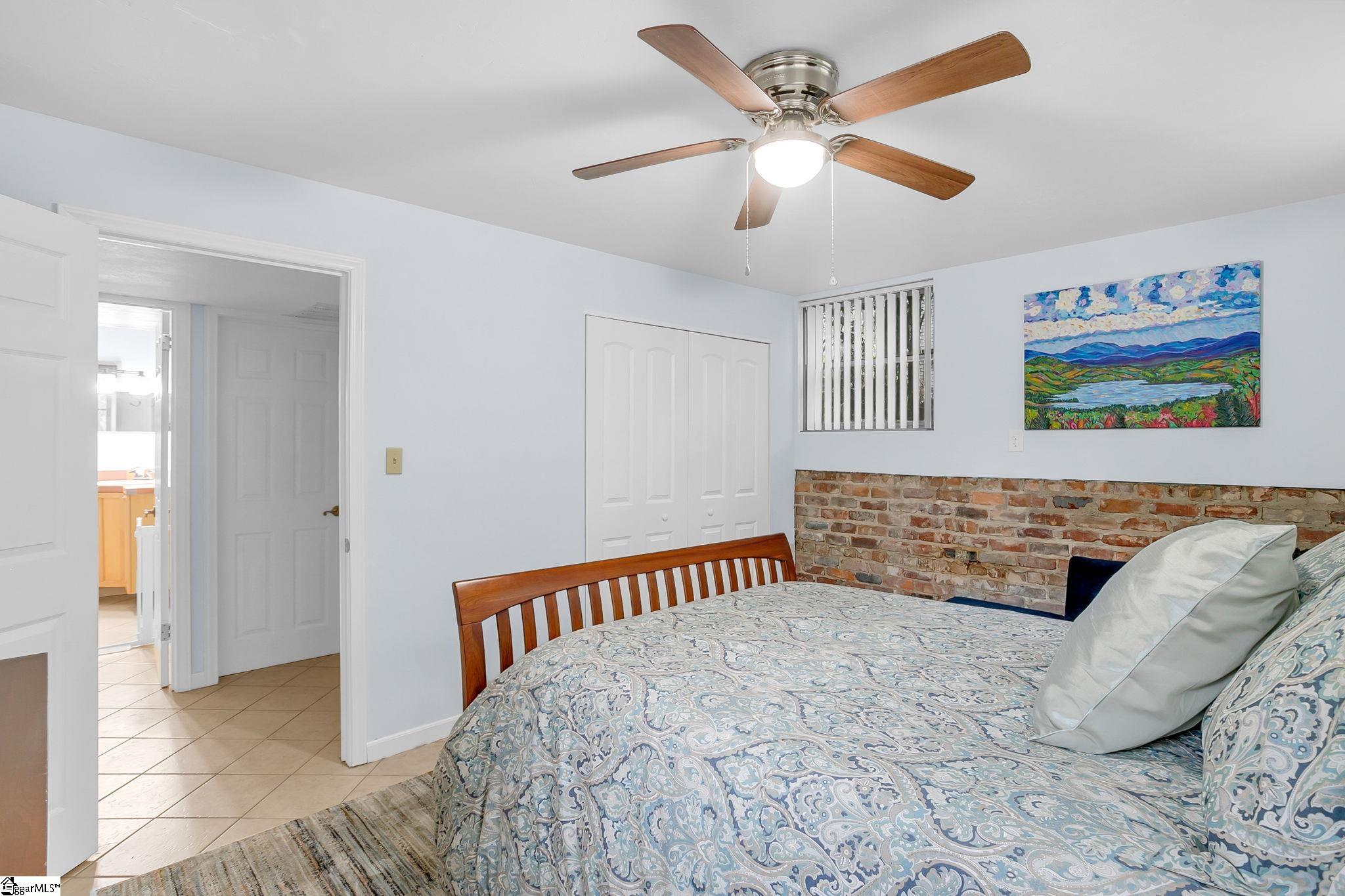 323 Chick Springs Road Greenville, SC 29609 - Photo 32 of 49