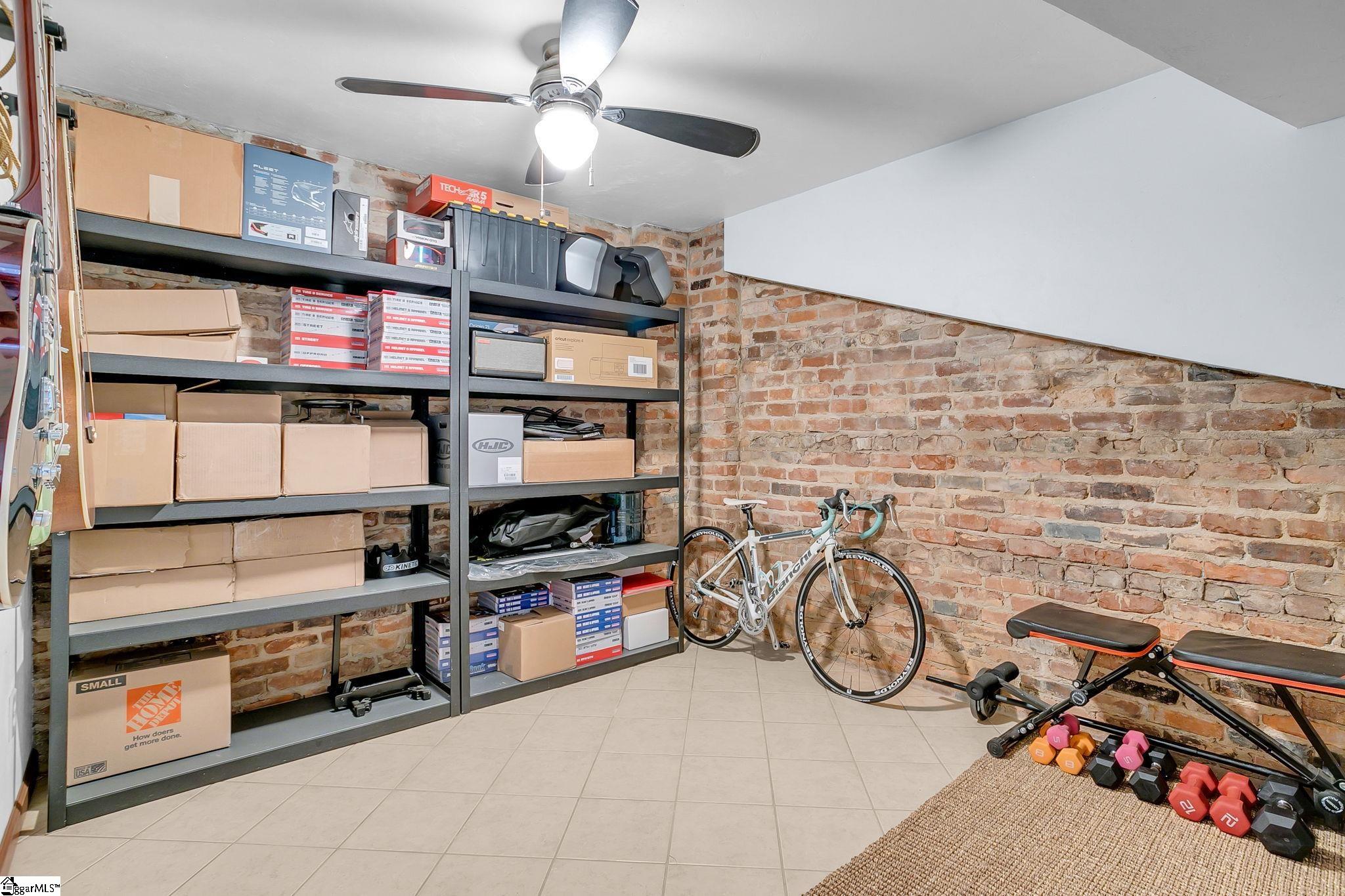 323 Chick Springs Road Greenville, SC 29609 - Photo 38 of 49