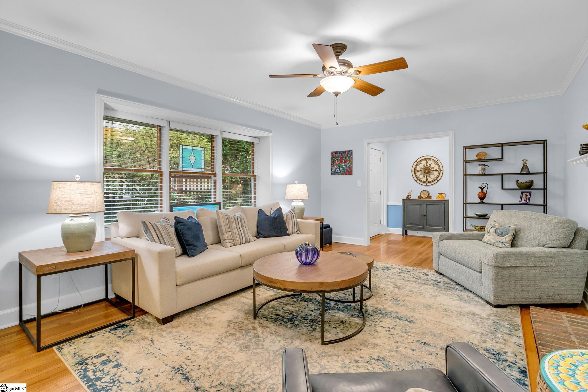 323 Chick Springs Road Greenville, SC 29609 - Photo 7 of 49