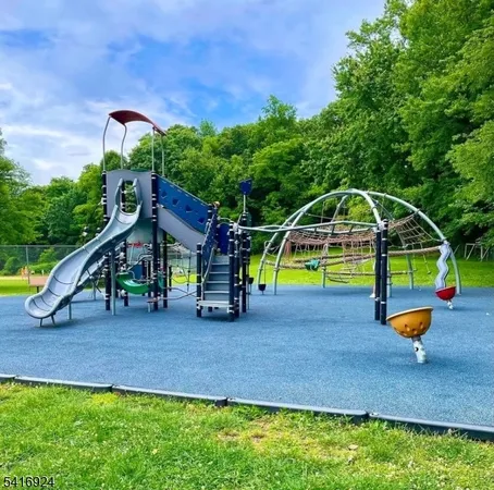 $9,500 | 304 Forest Drive South, Short Hills, NJ 07078