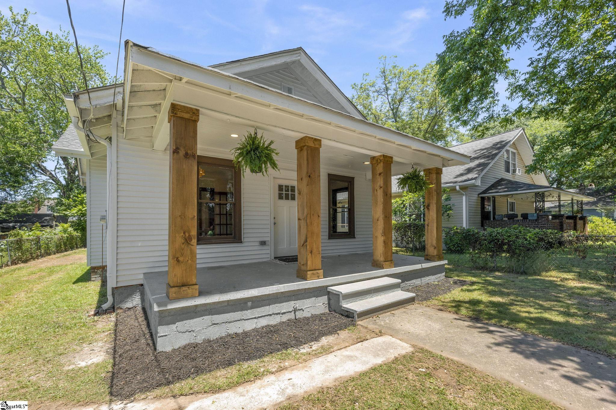 8 Bragg Street Greenville, SC 29611 - Photo 1 of 30