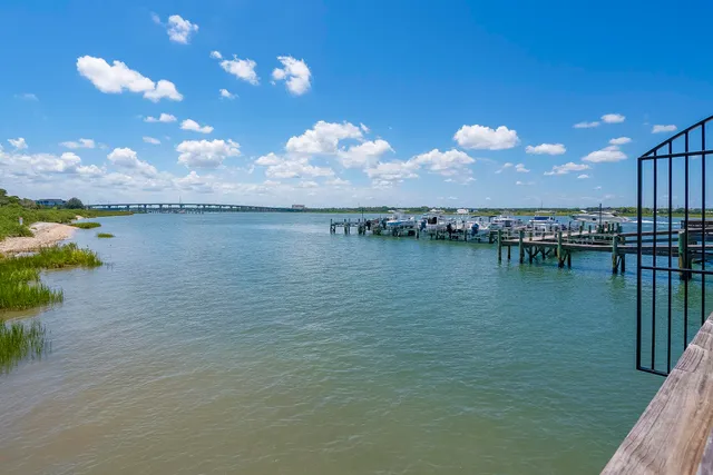 a view of a bench in the balcony
