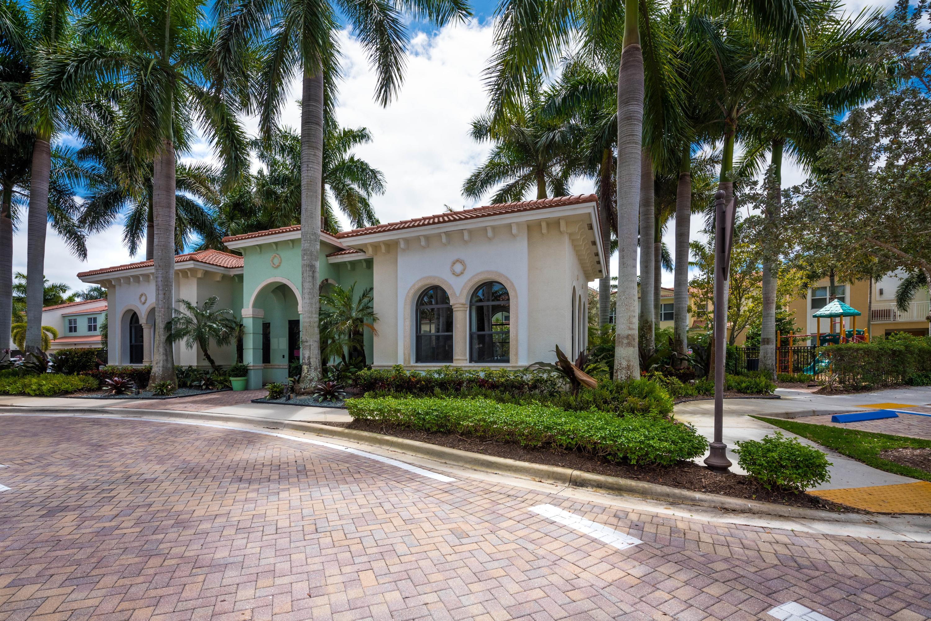 1526 Northwest 48th Lane Boca Raton, FL 33431 - Photo 23 of 29 p