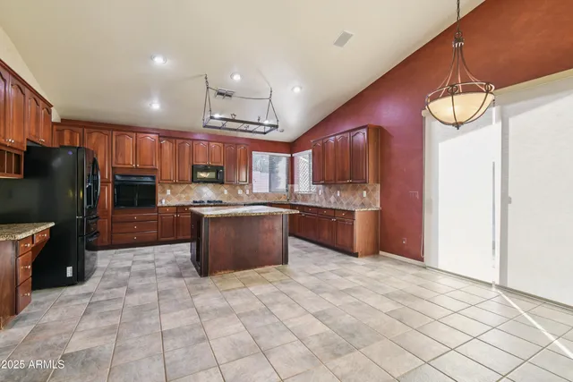 $760,000 | 21708 North 70th Drive, Glendale, AZ 85308