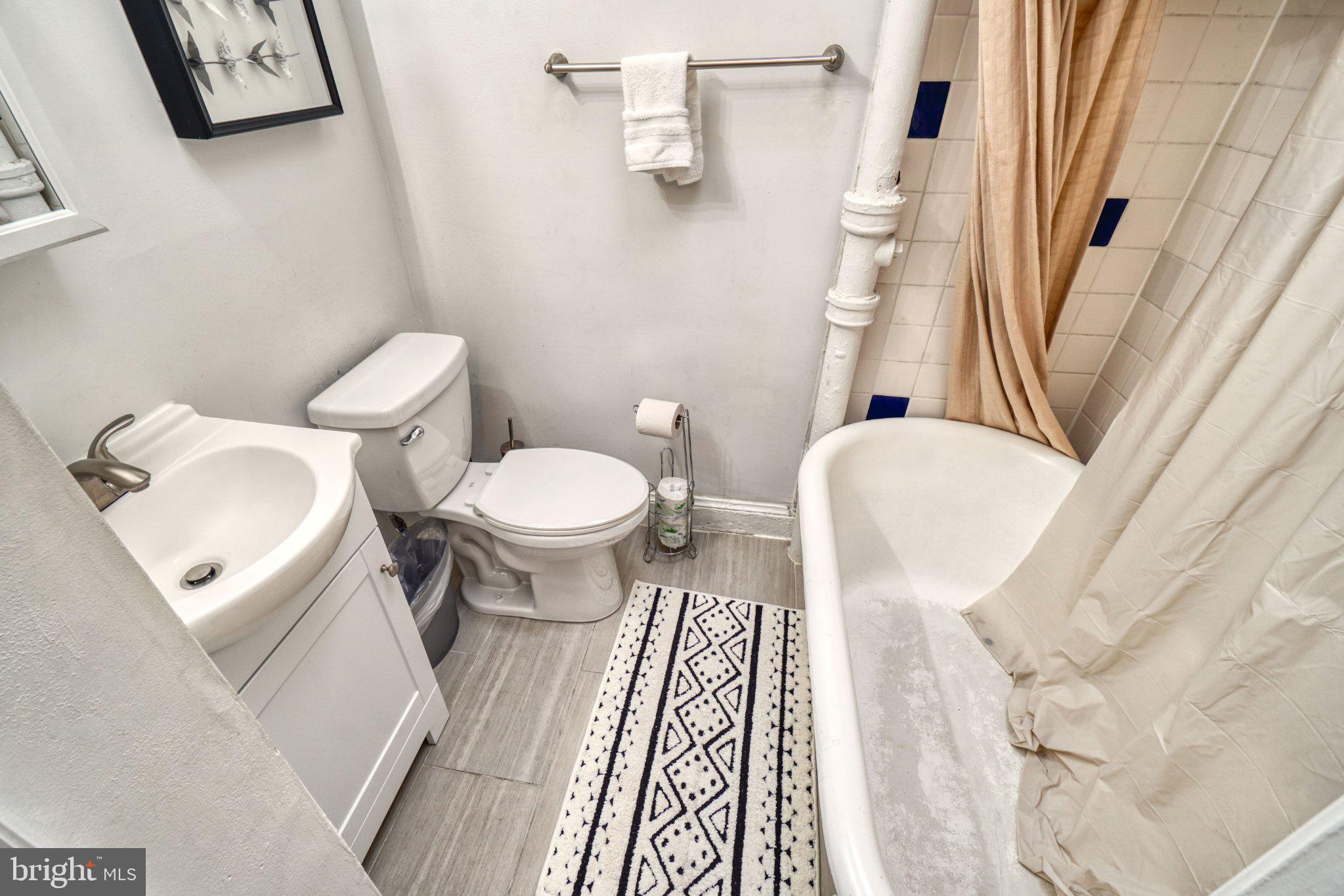 935 8th Street Northeast Washington, DC 20002 - Photo 16 of 19 Charming compact bathroom retreat.