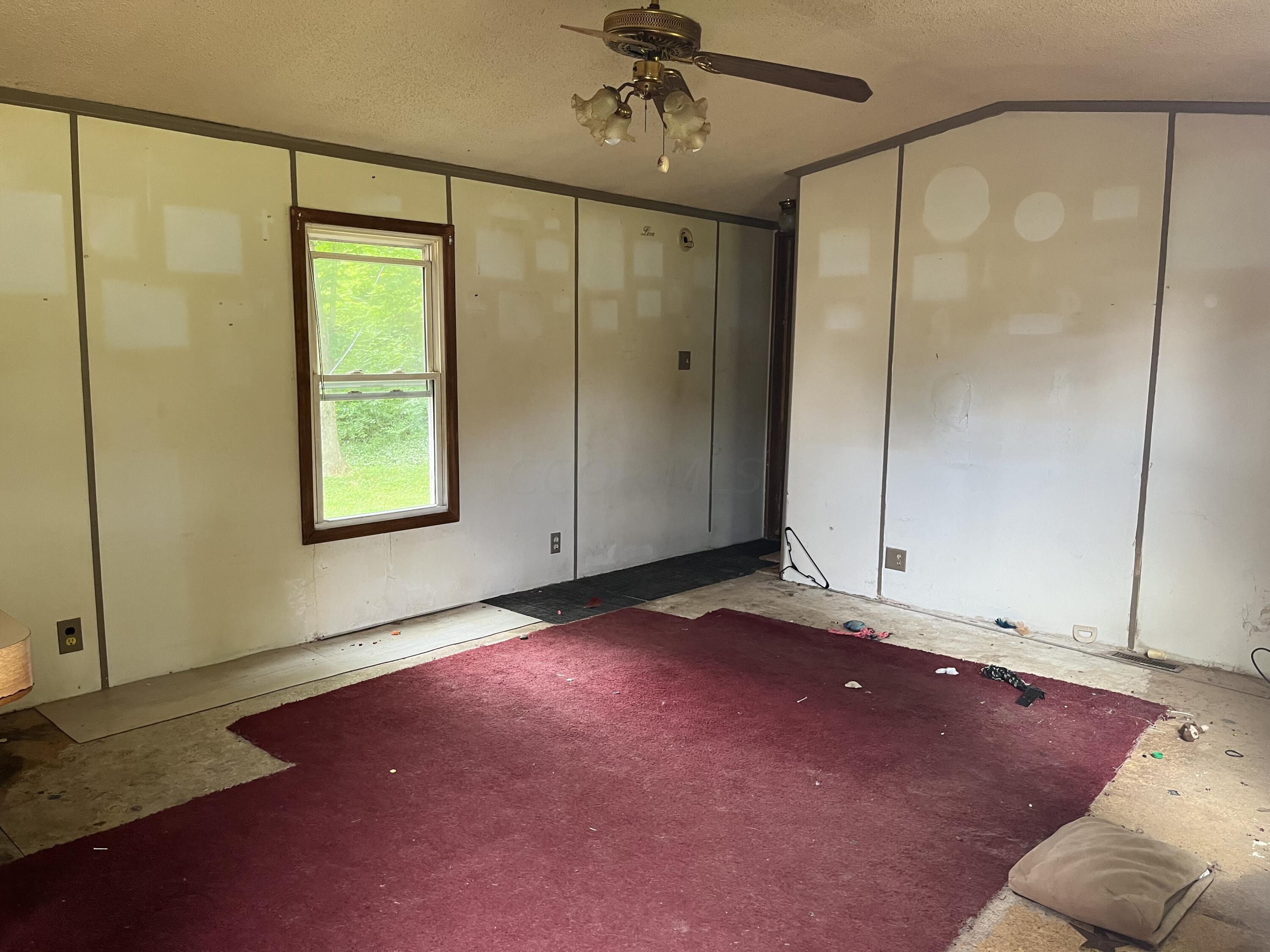 213 Union Street Fulton, OH 43321 - Photo 9 of 16 Living Room