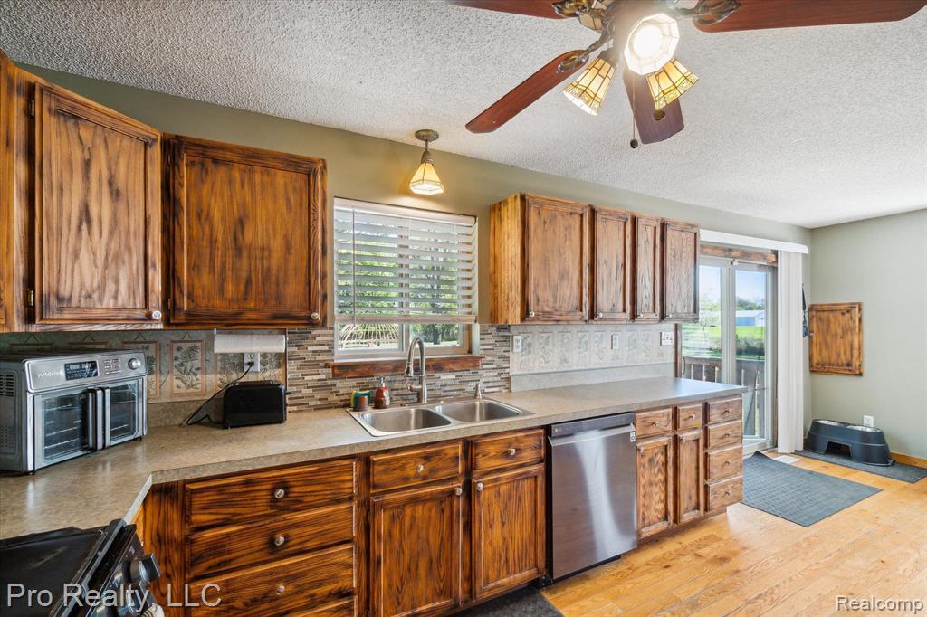 12607 South Reed Road Byron, MI 48418 - Photo 21 of 58