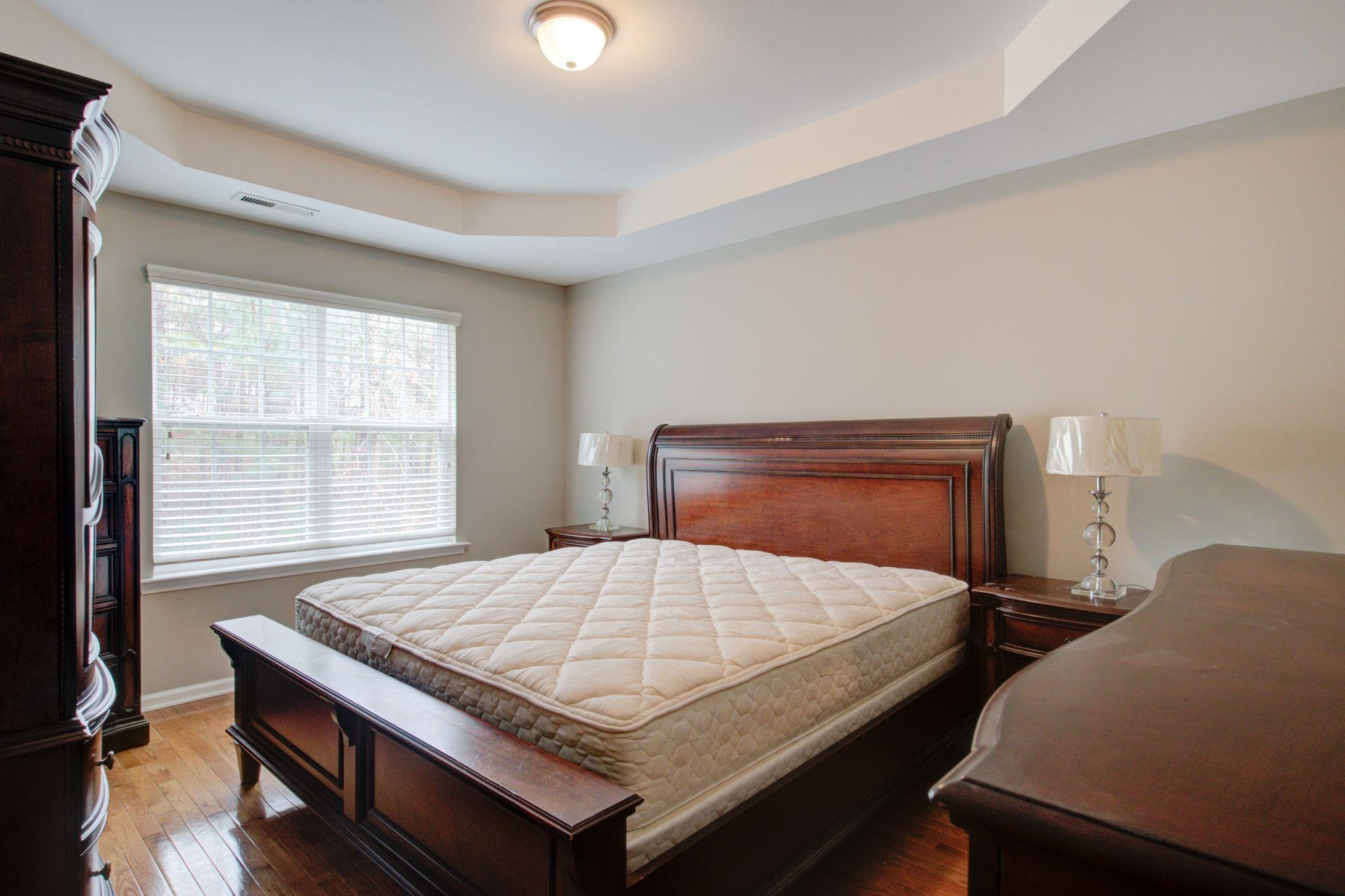 5451 Crescentview Parkway Raleigh, NC 27606 - Photo 10 of 24 Photo 10