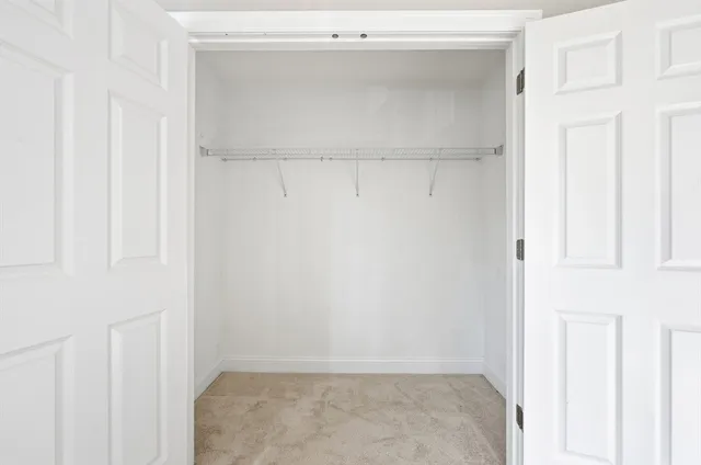 $550,000 | 877 Brockton Avenue, Unit 877, Abington, MA 02351