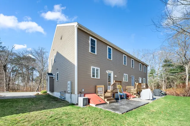 $550,000 | 877 Brockton Avenue, Unit 877, Abington, MA 02351