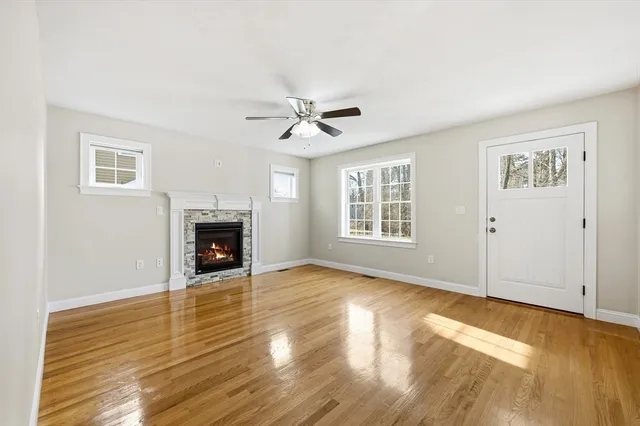 $550,000 | 877 Brockton Avenue, Unit 877, Abington, MA 02351