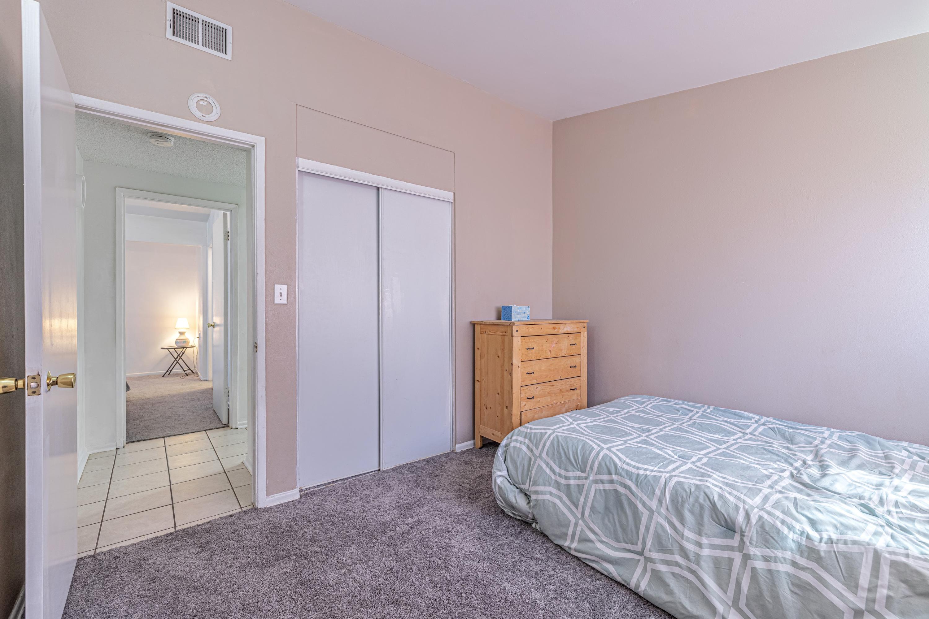 1035 Valiant Street Lancaster, CA 93534 - Photo 18 of 21 JMY_5358-HDR