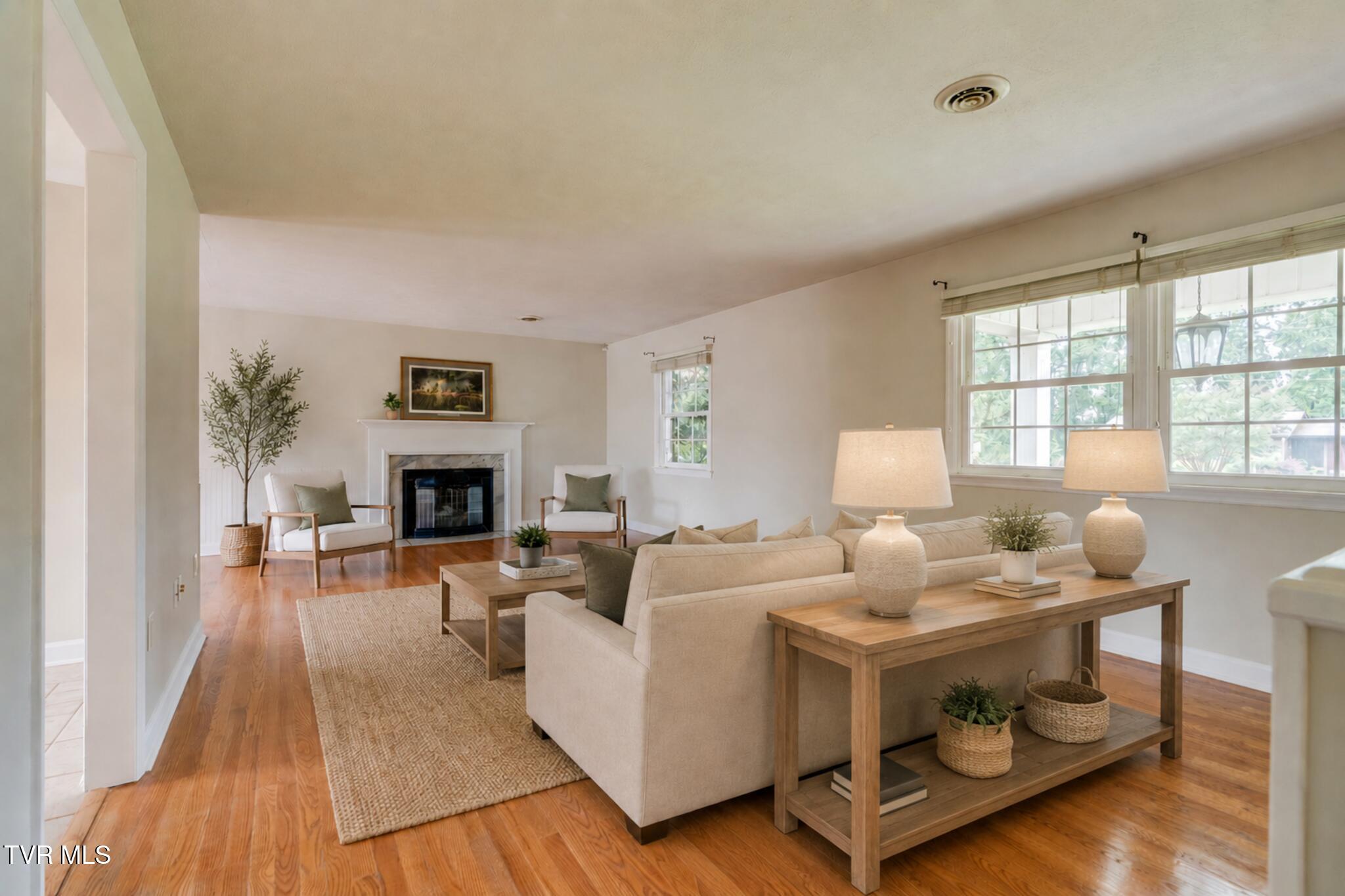 2125 Bonaire Road Kingsport, TN 37660 - Photo 7 of 49 005a-Living Room Virtually Staged
