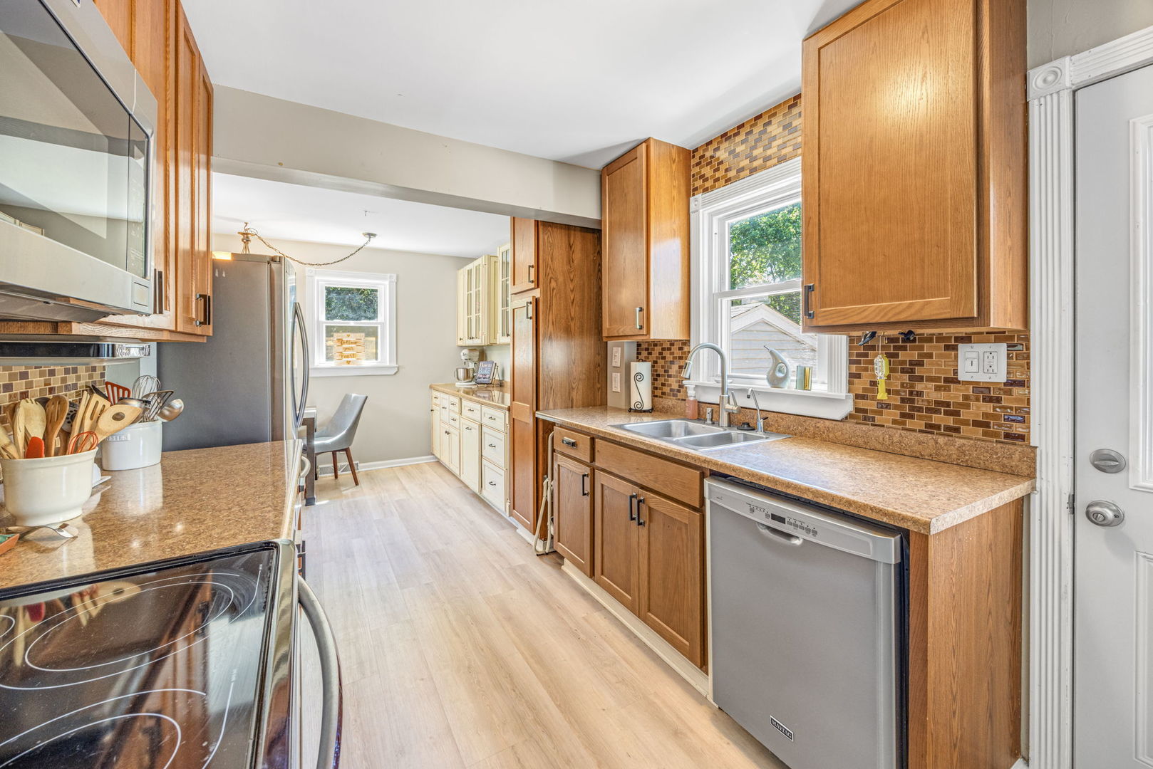 6314 Hillcrest Road Cary, IL 60013 - Photo 9 of 19