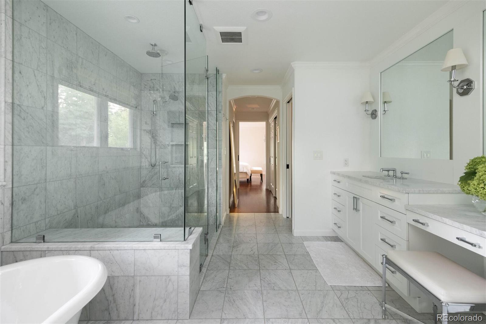 600 Vine Street Denver, CO 80206 - Photo 25 of 38