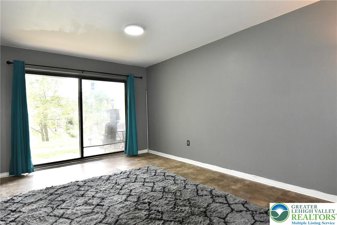 1575 Creekside Road, Unit A20 Whitehall, PA 18052 - Photo 4 of 14 Gallery Image 4