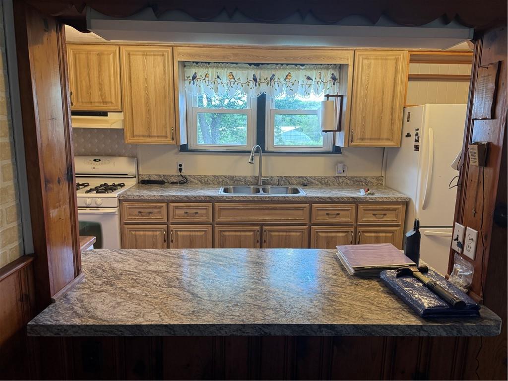 11 Coolspring Street Mercer, PA 16137 - Photo 12 of 30 a view of kitchen with wooden floor