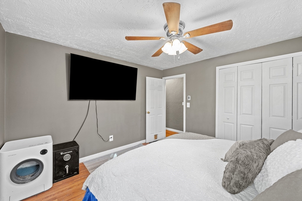 3 Hebert Road Spencer, MA 01562 - Photo 15 of 27