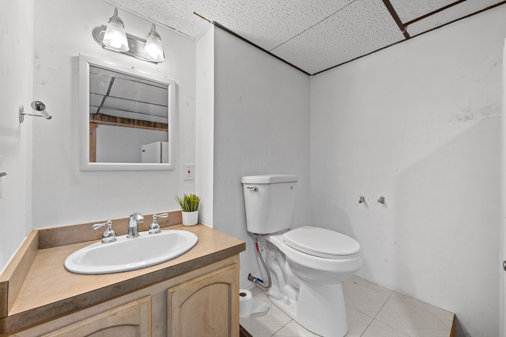 3 Hebert Road Spencer, MA 01562 - Photo 20 of 27