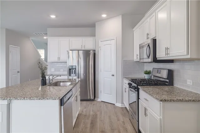 $2,650 | 445 Shiner Lane, Georgetown, TX 78626