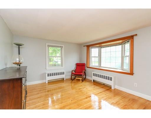 22 Codman Road Norwood, MA 02062 - Photo 8 of 19 Gallery Image 8