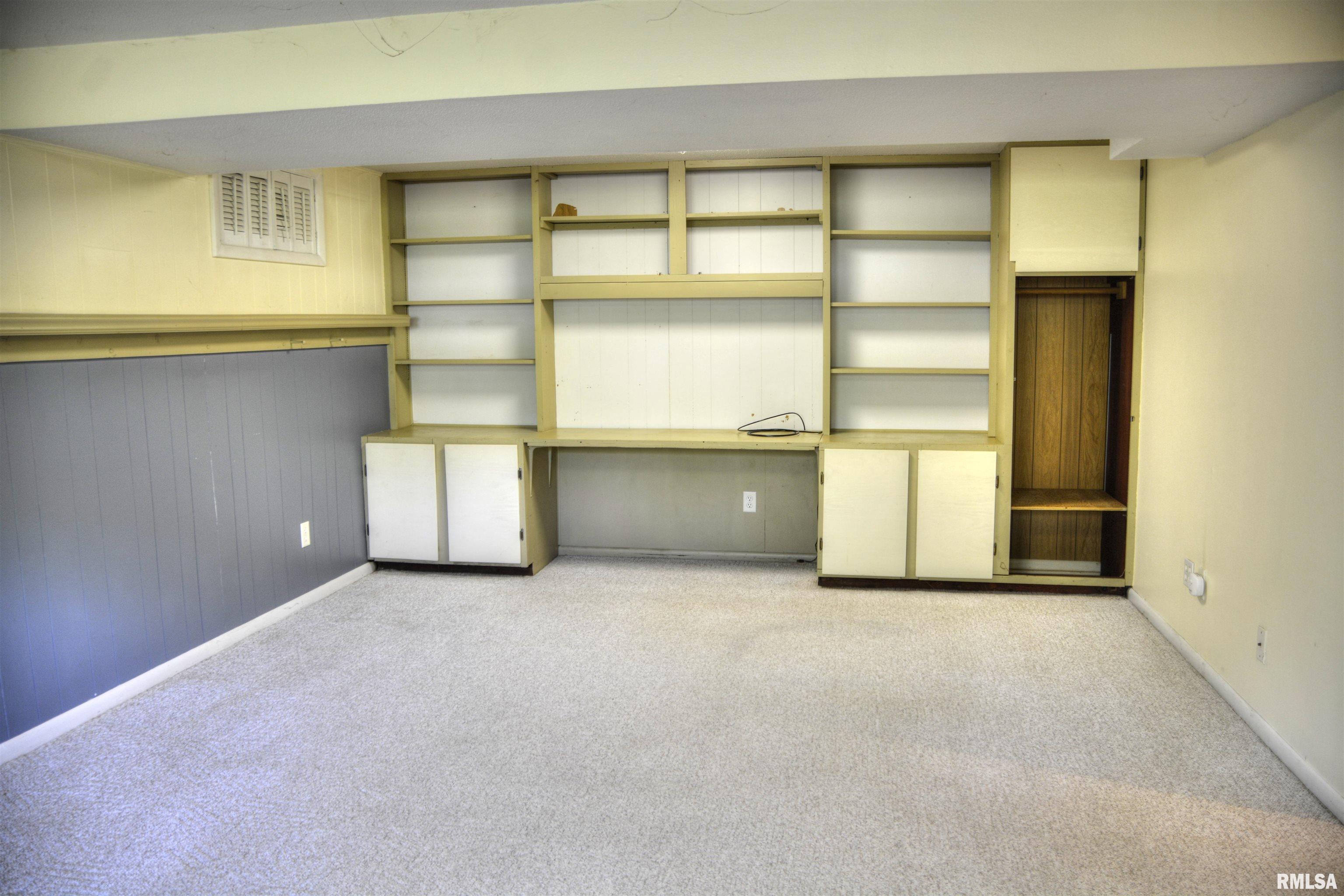 298 Jana Road Macomb, IL 61455 - Photo 15 of 24 Gallery Image 15