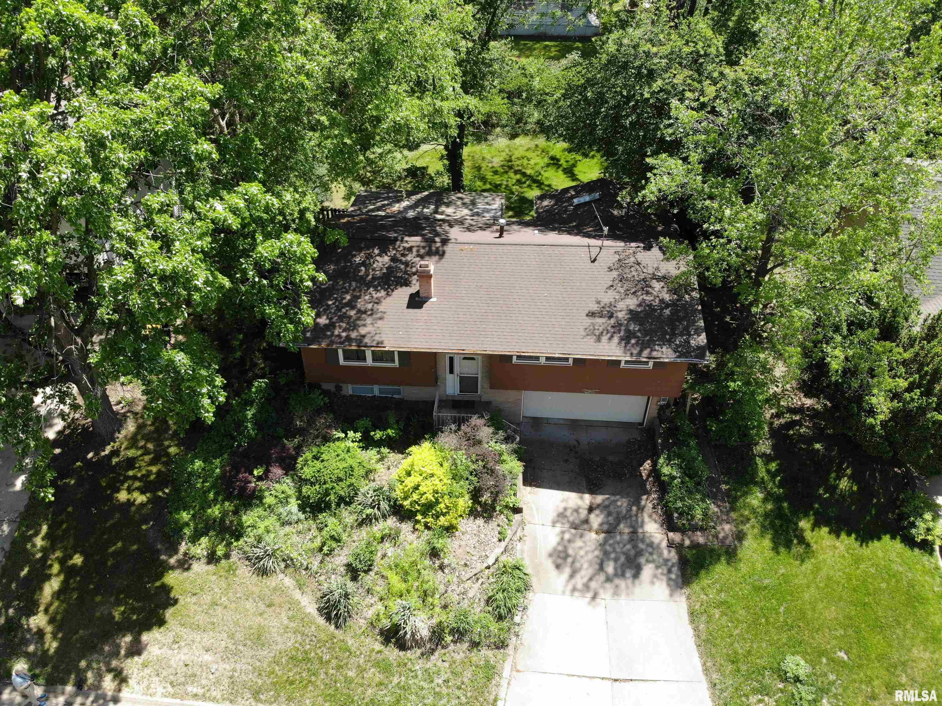 298 Jana Road Macomb, IL 61455 - Photo 4 of 24 Gallery Image 4