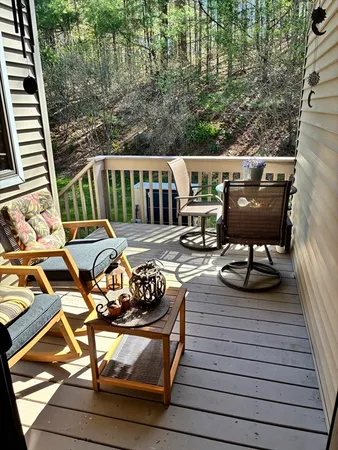 $290,000 | 3 Westside Drive, Unit 17, Thompson, CT 06255