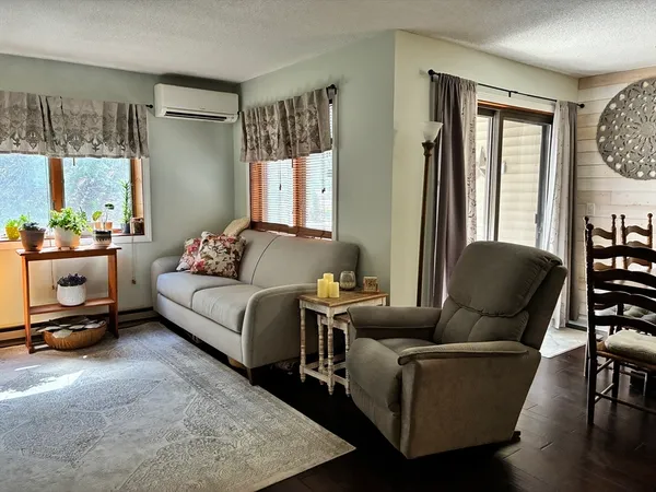 $290,000 | 3 Westside Drive, Unit 17, Thompson, CT 06255