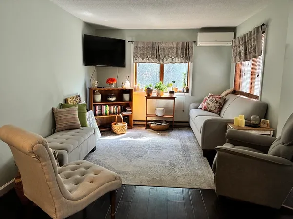 $290,000 | 3 Westside Drive, Unit 17, Thompson, CT 06255
