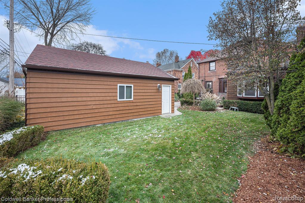 1358 Harvard Road Grosse Pointe Park, MI 48230 - Photo 38 of 52