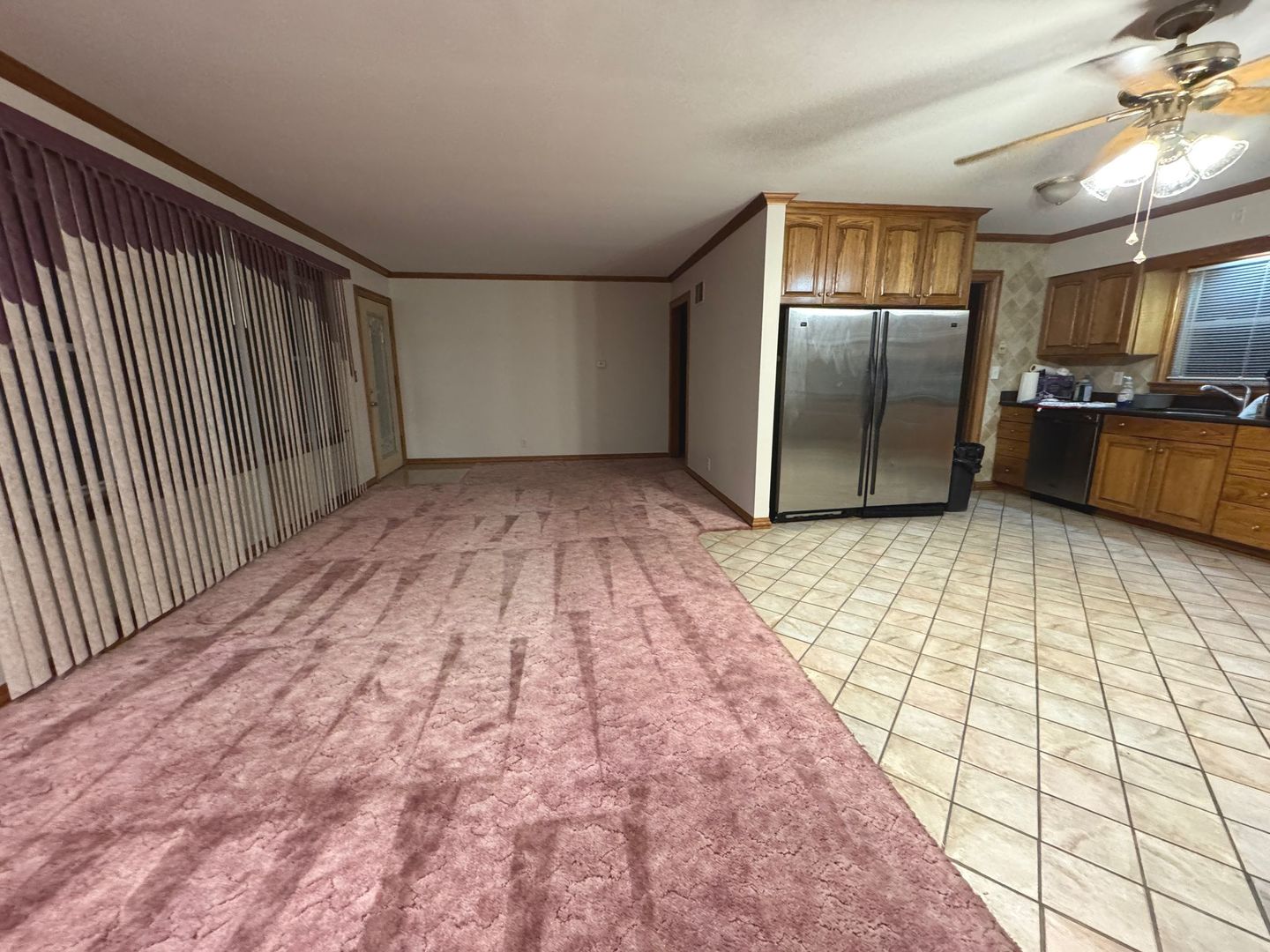 441 Federation Place Elgin, IL 60123 - Photo 4 of 22