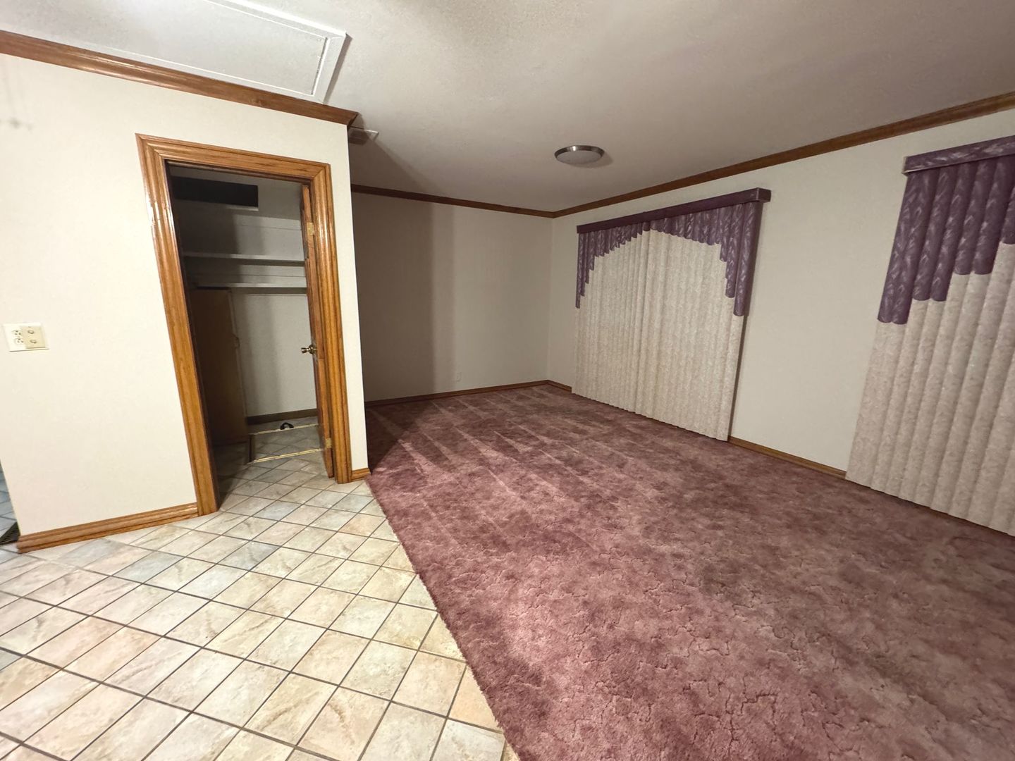 441 Federation Place Elgin, IL 60123 - Photo 5 of 22