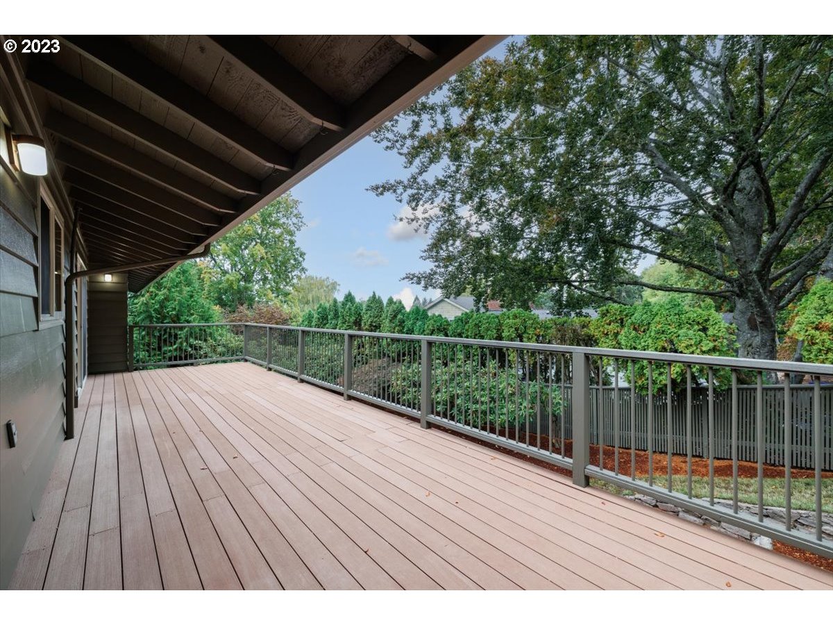 4011 Southwest 43rd Avenue Portland, OR 97221 - Photo 36 of 46 a view of balcony with wooden floor