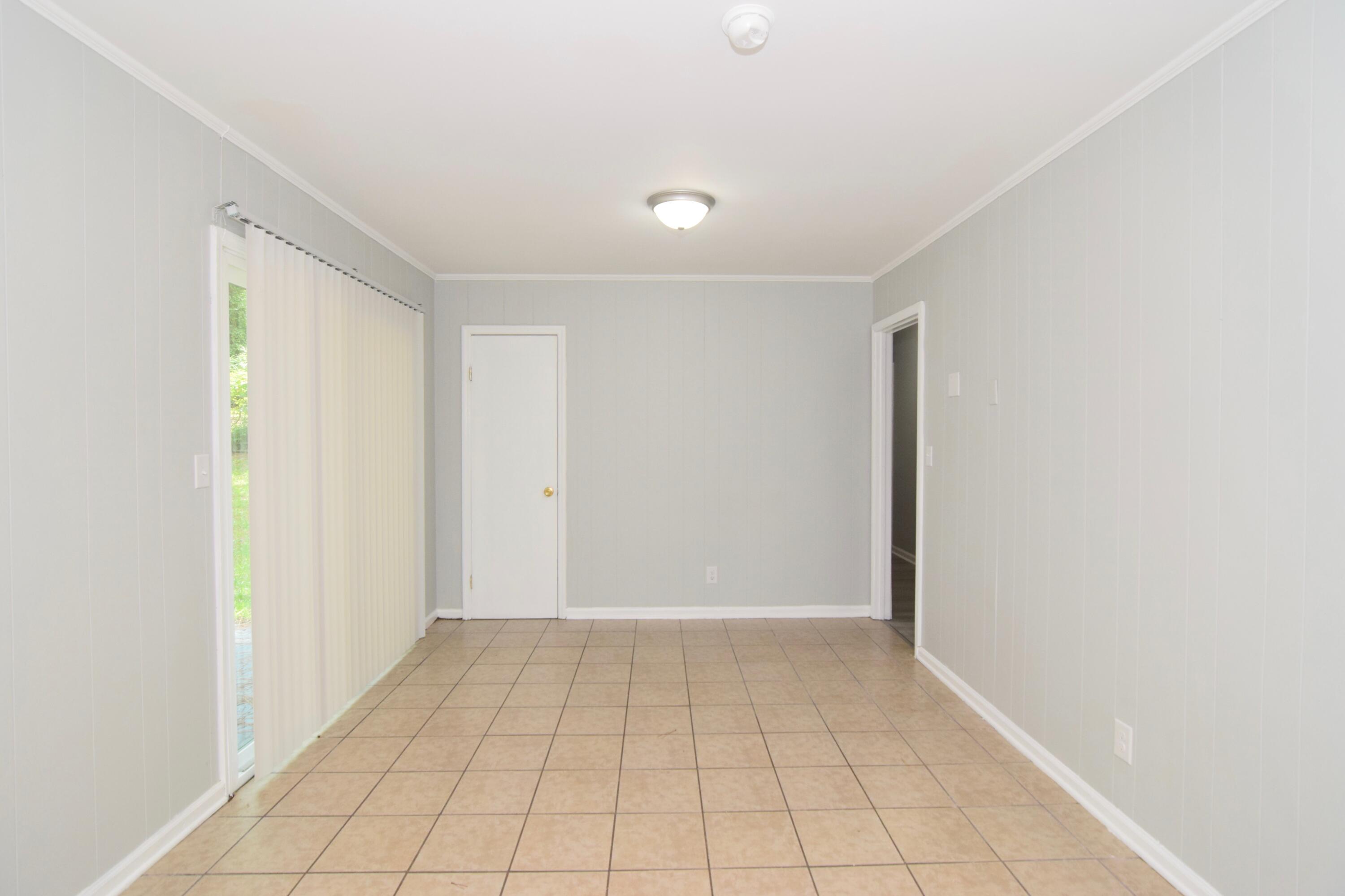 3407 Charing Cross Court Augusta, GA 30906 - Photo 9 of 27 DSC_0082