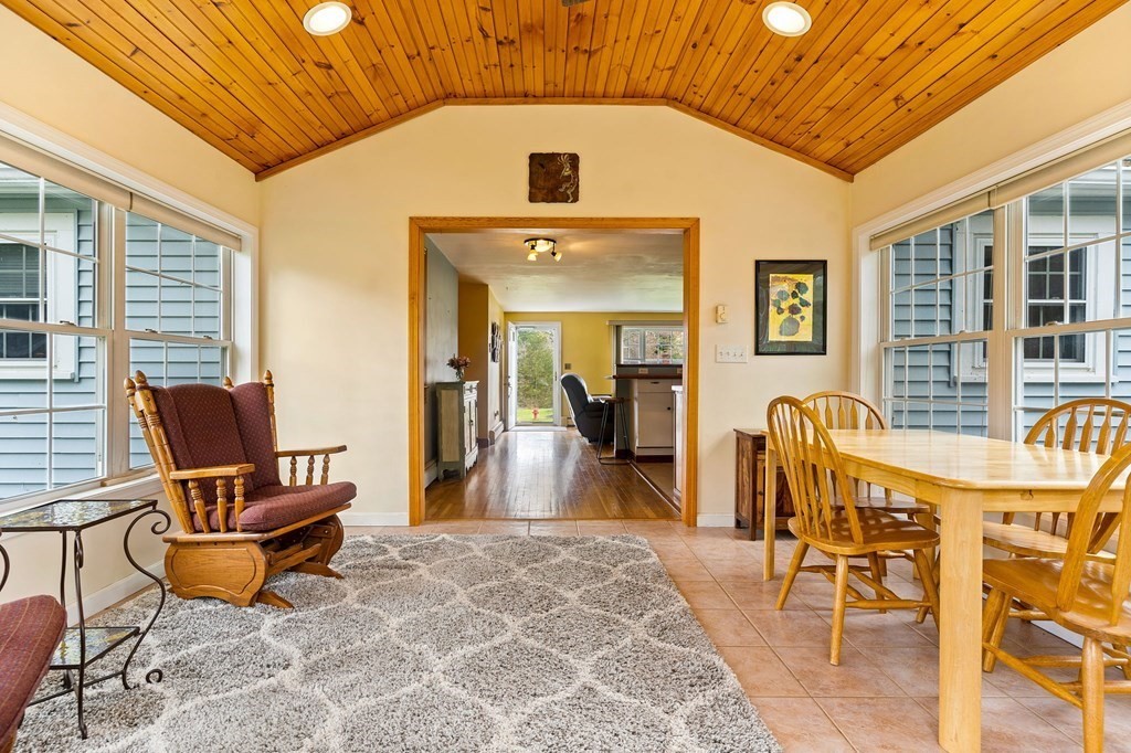 138 Oak Ridge Drive Ayer, MA 01432 - Photo 28 of 42 Gallery Image 28