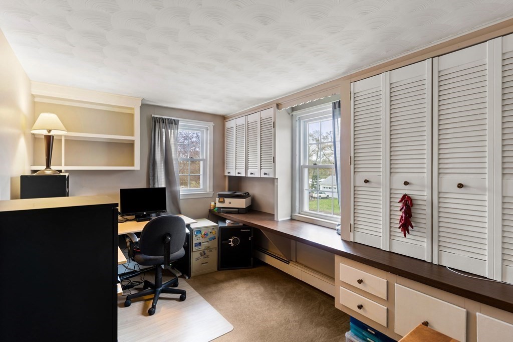138 Oak Ridge Drive Ayer, MA 01432 - Photo 34 of 42 Gallery Image 34