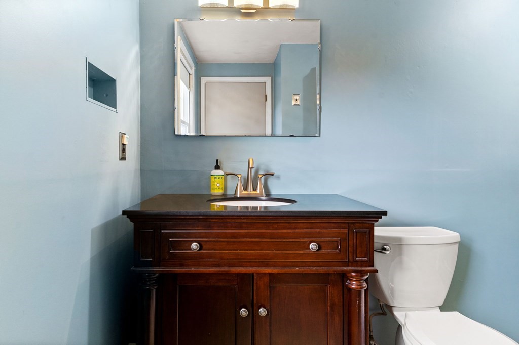 138 Oak Ridge Drive Ayer, MA 01432 - Photo 40 of 42 Gallery Image 40