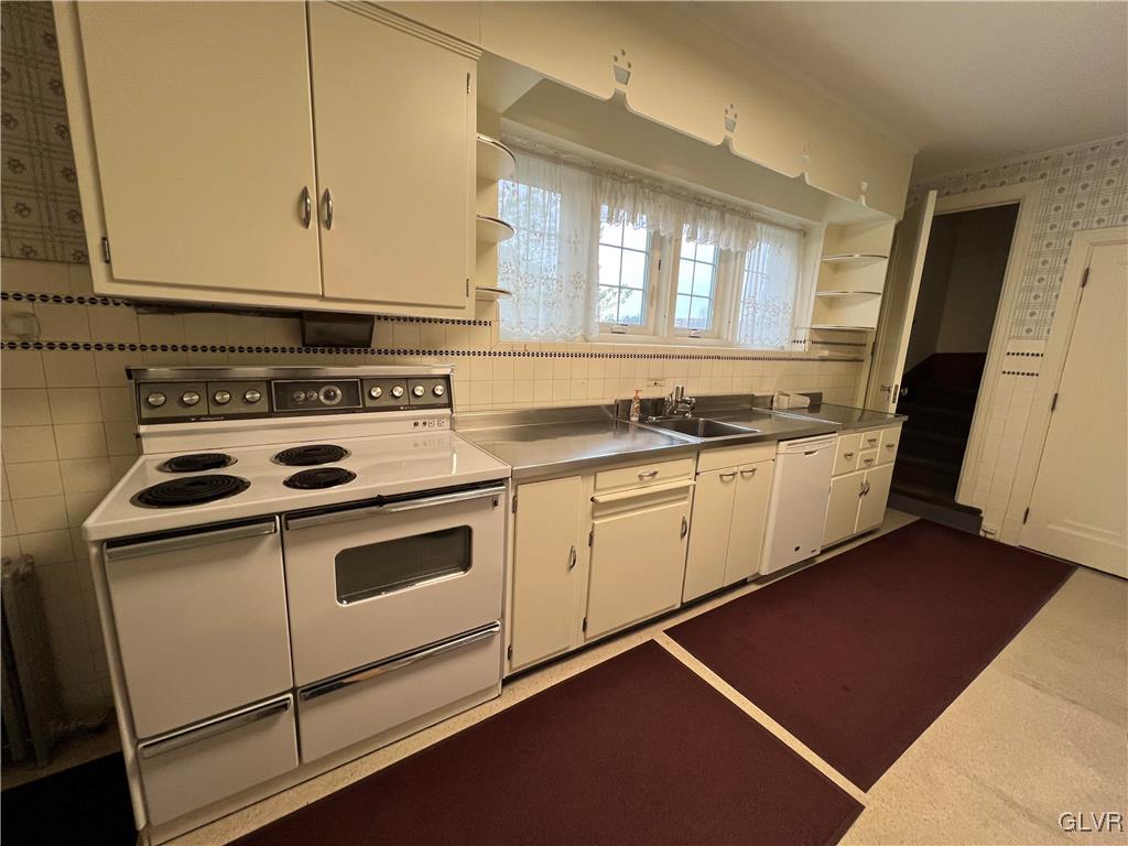 1802 Hamilton Street Allentown, PA 18104 - Photo 24 of 75