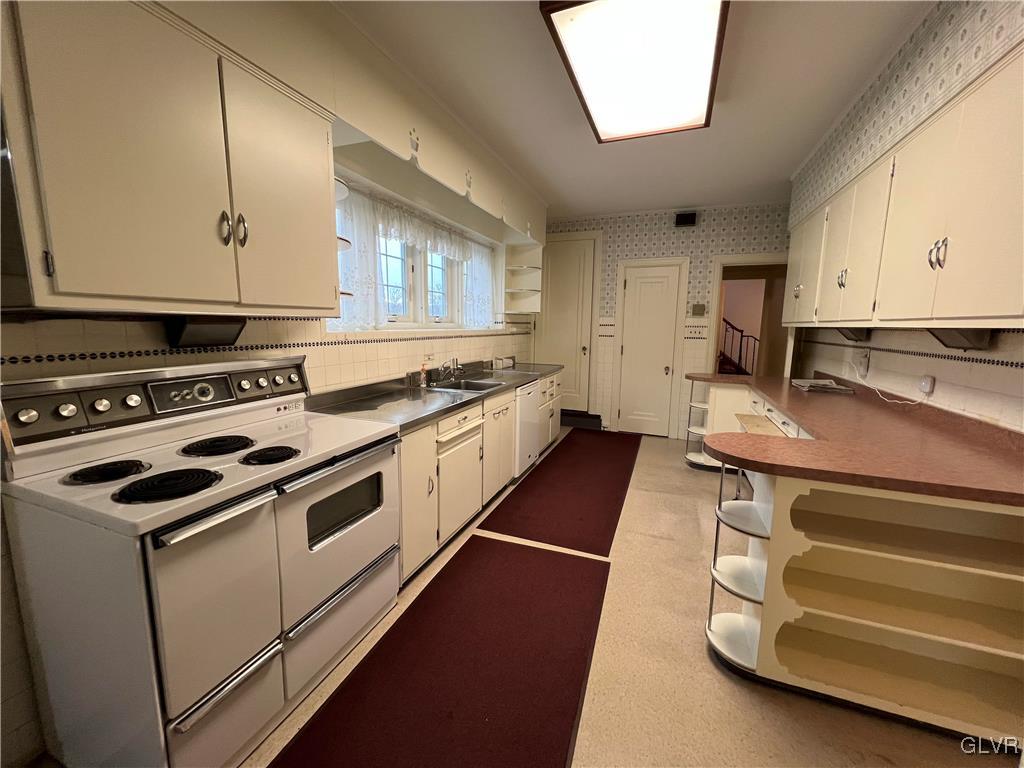 1802 Hamilton Street Allentown, PA 18104 - Photo 27 of 75
