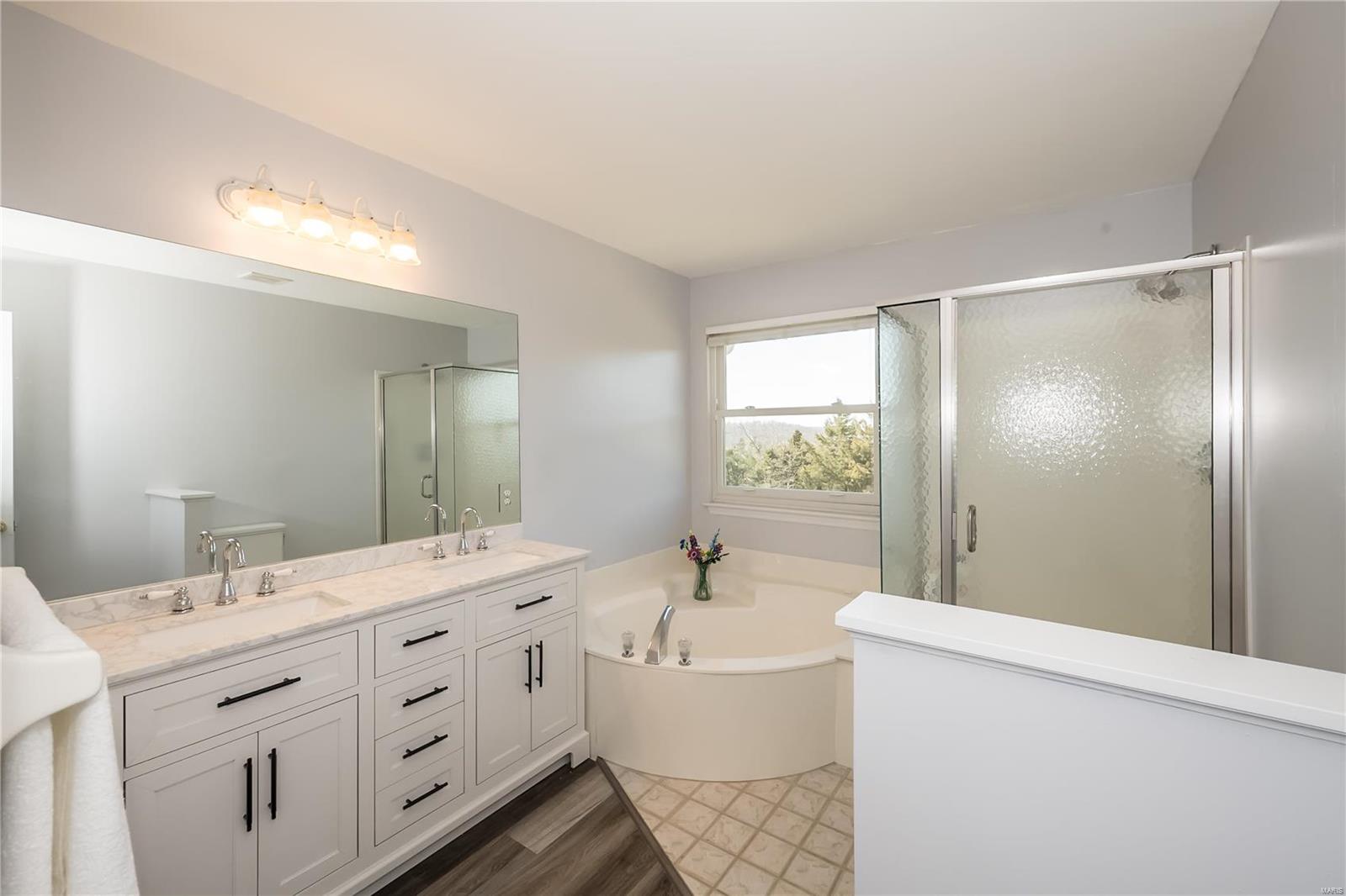 4521 Emerald View Court Eureka, MO 63025 - Photo 33 of 50