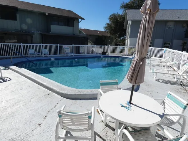 $200,000 | 1960 Union Street, Unit 41, Clearwater, FL 33763