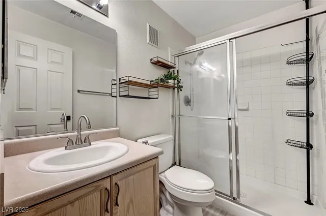 $1,700 | 8409 Blazing Sun Avenue, Las Vegas, NV 89129