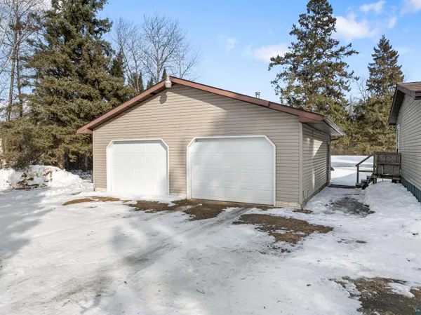 $235,000 | 33222 County Road 62, Grand Rapids, MN 55744