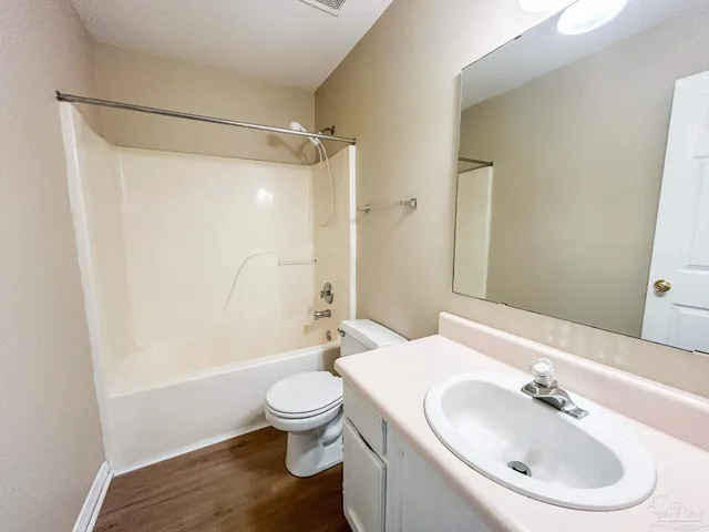 $1,995 | 1415 Tender Oaks Lane, Pensacola, FL 32506