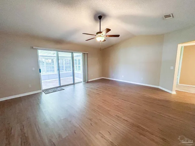 $1,995 | 1415 Tender Oaks Lane, Pensacola, FL 32506