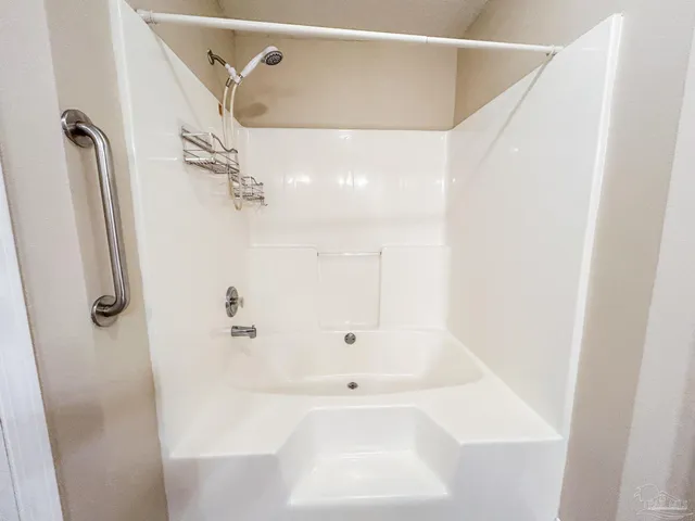 $1,995 | 1415 Tender Oaks Lane, Pensacola, FL 32506